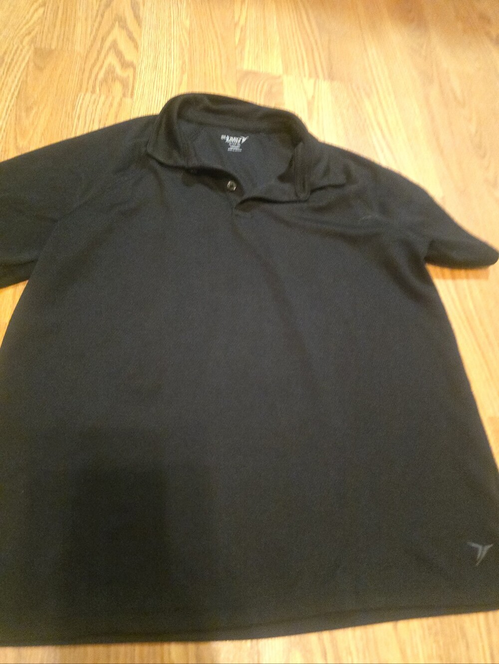 Old Navy Black Short Sleeve Polo Tee for Kids